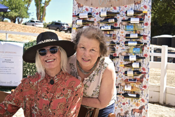 LWL2025-_0011_Guests by Wine Wall